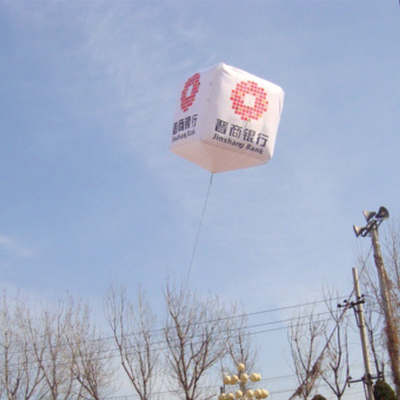 Balon carré gonflable pour la publicité commerciale dans les banques