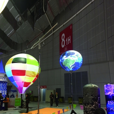 Nouveau produit Sky Giant Big Ball Publicité LED Éclairage PVC Ballon gonflable Ballon planétaire à hélium pour la décoration d'événements