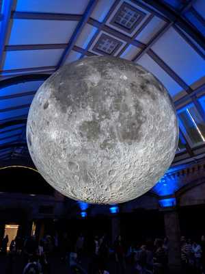 Décoration utilisée géante publicité modèle de lune gonflable avec lumière LED grand ballon lunaire gonflable