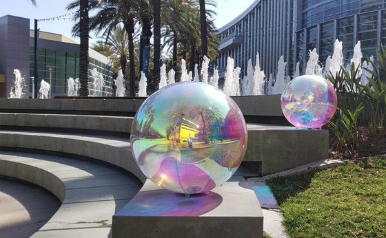 Couleurs personnalisées de la boule de miroir en PVC de Noël, décoratives pour l'extérieur, ballons réfléchissants gonflables