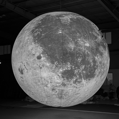 Logo et taille personnalisés Grand modèle gonflable publicitaire Led Light Ballon lunaire gonflable pour la décoration, le mariage, l'événement.