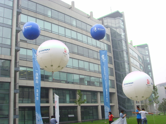 Ballons planétaires gonflables étanches avec des bâtons pour les décorations des fêtes