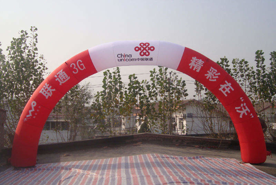 Événement thématique de haute qualité Conception personnalisée Publicité extérieure Arc gonflable en PVC