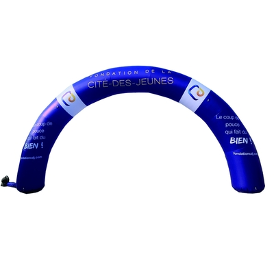 La lettre de Noël à la boule de taureau rouge, l'événement de mariage, la course, l'entrée, les arches en polyester avec les supports, le souffleur d'air.