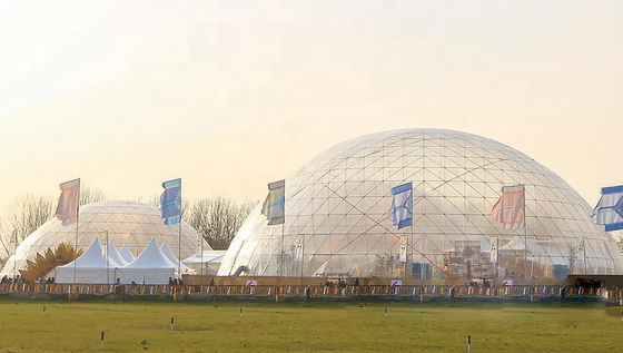 Tente à dôme gonflable lourde 500 personnes Tente de camping imperméable