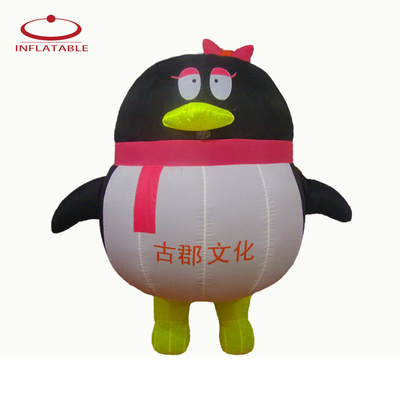 Modèle gonflable de dessin animé géant, voitures, personnage pour la décoration de scène