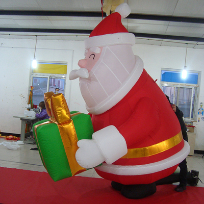 Les personnages publicitaires du Père Noël gonflables en vente