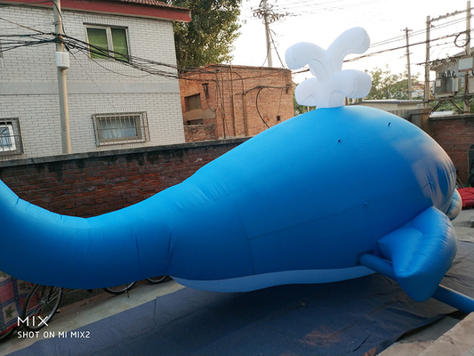 Cartoon publicitaire personnages gonflables requin baleine dauphin gonflables pour les enfants événement de jeu