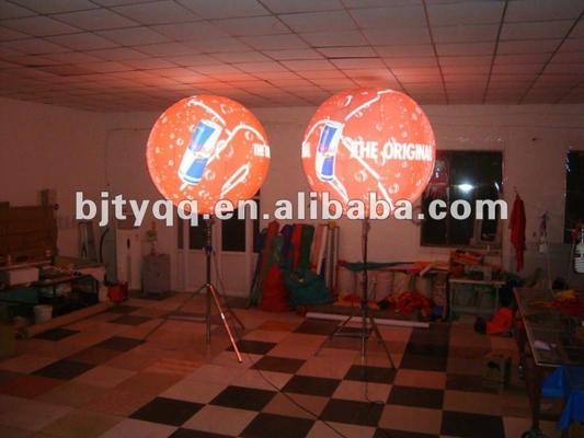 Champignon gonflable géant à LED