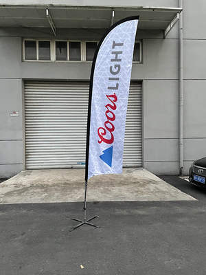 Drapeau publicitaire de plage à double face en polyester volant en extérieur